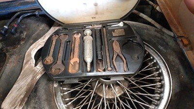 Lot 112 - 1973 JAGUAR 2+2 E TYPE