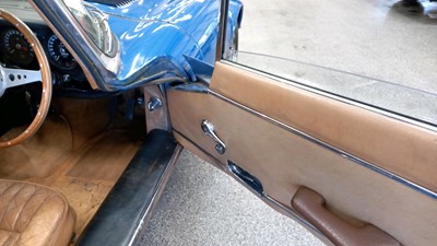 Lot 112 - 1973 JAGUAR 2+2 E TYPE