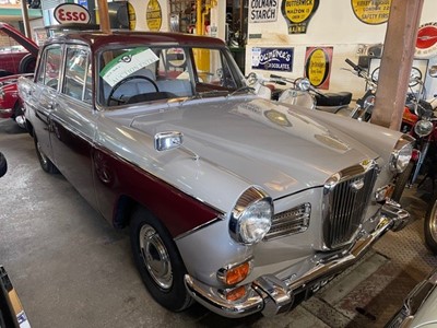 Lot 505 - 1964 WOLSELEY 16/60