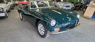 Lot 508 - 1971 MG B GT