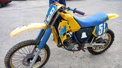 Lot 382 - 1985 SUZUKI RM125