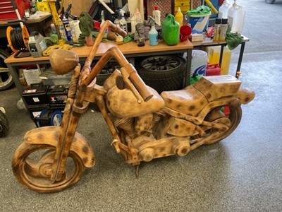 Lot 319 - 3/4 WOODEN HARLEY DAVIDSON