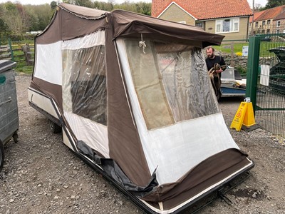 Lot 326 - TRAILER TENT COMBI CAMP 200