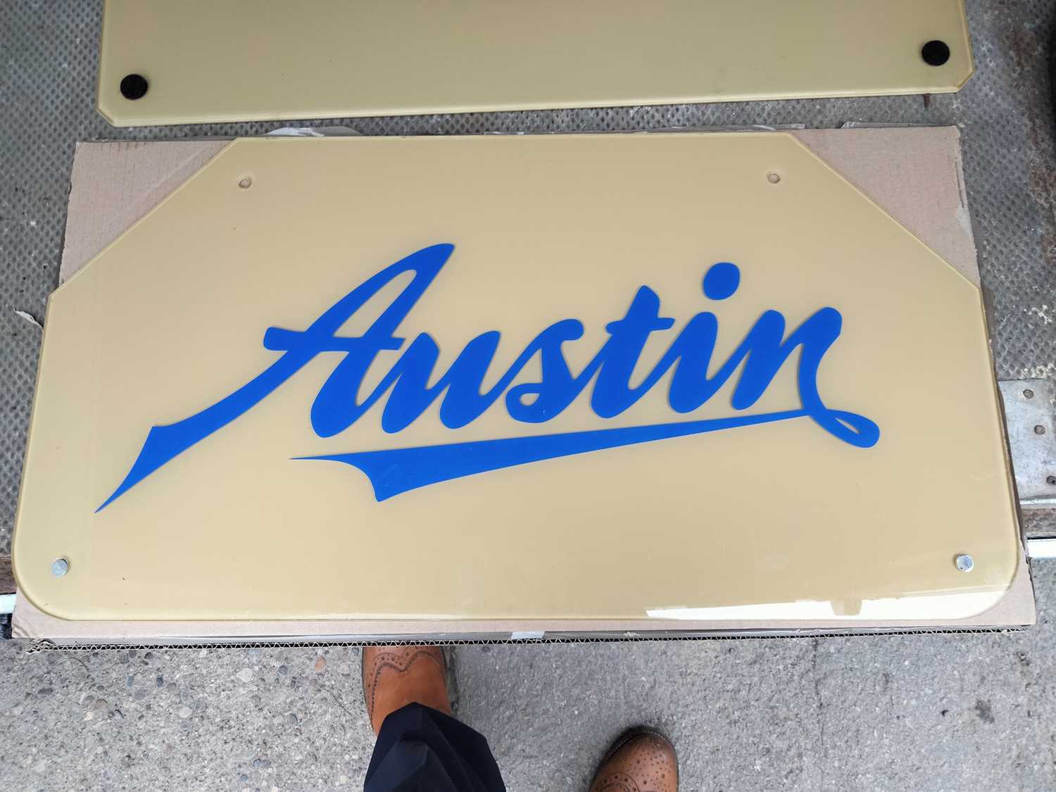 Lot 9 - AUSTIN GLASS SIGN