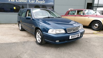 Lot 358 - 1997 VOLVO V70