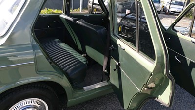 Lot 252 - 1965 HILLMAN MINX DE-LUXE
