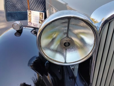 Lot 378 - 1933 ROVER 12 COUPE