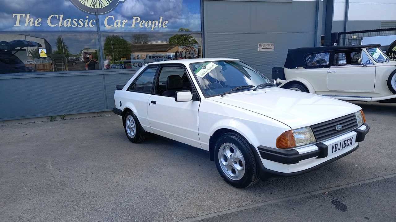 Lot 87 - 1982 FORD ESCORT XR3