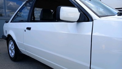 Lot 87 - 1982 FORD ESCORT XR3