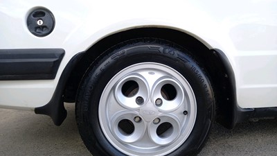 Lot 87 - 1982 FORD ESCORT XR3