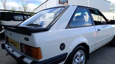 Lot 87 - 1982 FORD ESCORT XR3