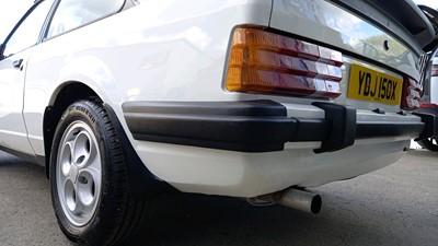 Lot 87 - 1982 FORD ESCORT XR3