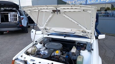 Lot 87 - 1982 FORD ESCORT XR3