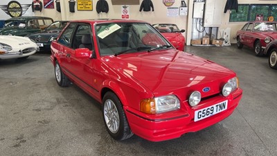 Lot 406 - 1990 FORD ESCORT XR3 INJECTION