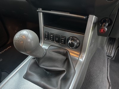 Lot 133 - 2011 NISSAN NAVARA TEKNA