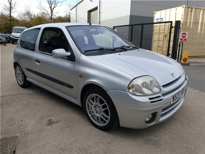 Lot 130 - 2000 RENAULT CLIO SPORT