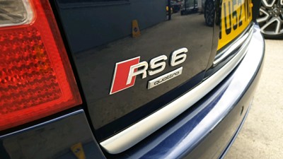 Lot 509 - 2003 AUDI RS6 QUATTRO