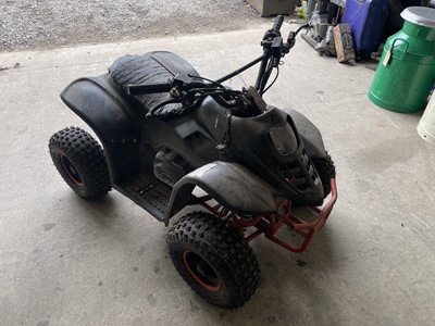 Lot 551 - CHILDS BLACK QUAD