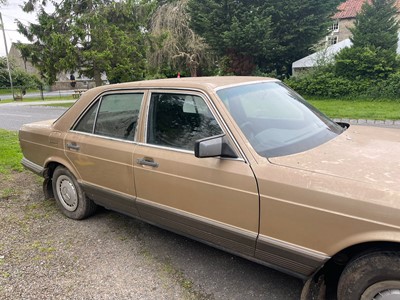 Lot 55 - 1983 MERCEDES 280 SE