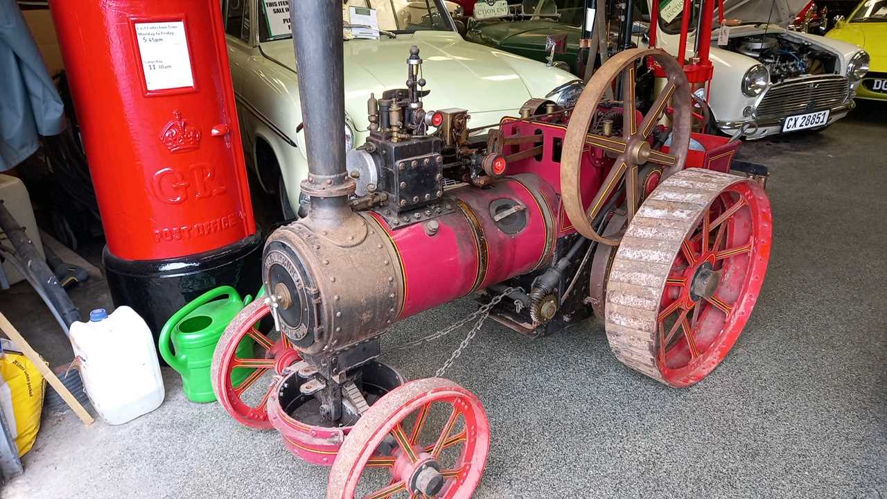 Lot 115 - STEAM TRACTION ENGINE 1 1/2 INCH SCALE