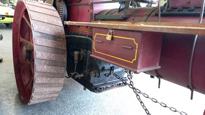 Lot 115 - STEAM TRACTION ENGINE 1 1/2 INCH SCALE