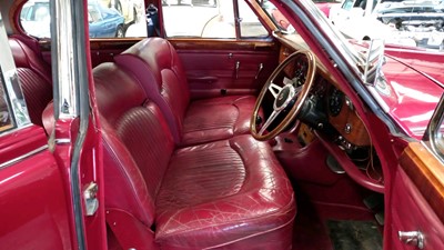 Lot 473 - 1966 JAGUAR S-TYPE