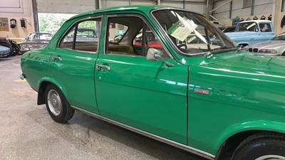 Lot 174 - 1973 FORD ESCORT 1300 XL