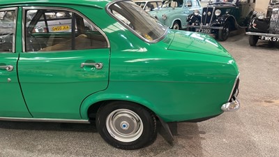 Lot 174 - 1973 FORD ESCORT 1300 XL
