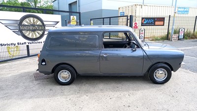 Lot 280 - 1971 AUSTIN MINI CLUBMAN