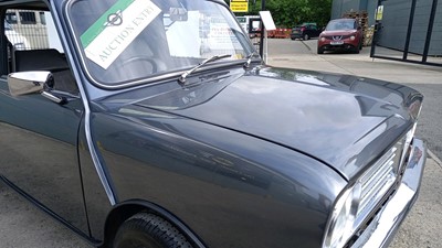 Lot 280 - 1971 AUSTIN MINI CLUBMAN