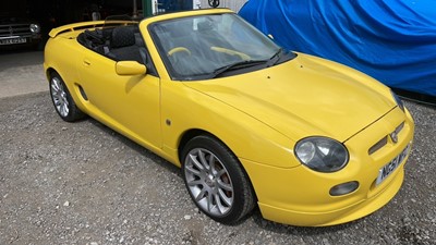 Lot 320 - 2001 MG MGF TROPHY 160