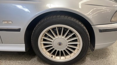 Lot 340 - 1996 BMW 523I SE AUTO