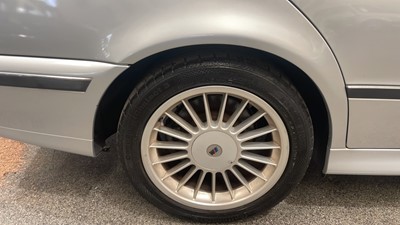 Lot 340 - 1996 BMW 523I SE AUTO