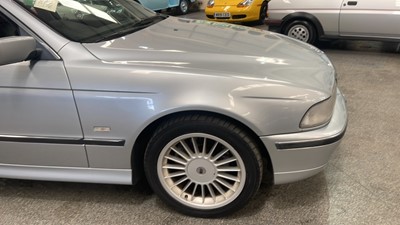 Lot 340 - 1996 BMW 523I SE AUTO