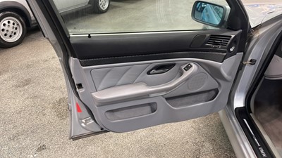 Lot 340 - 1996 BMW 523I SE AUTO