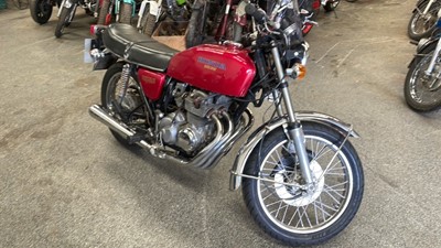 Lot 354 - 1977 HONDA 400