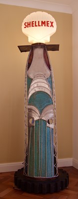Lot 270 - SHELLMEX GLOBE SCULPTURE