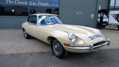 Lot 266 - 1967 JAGUAR E TYPE
