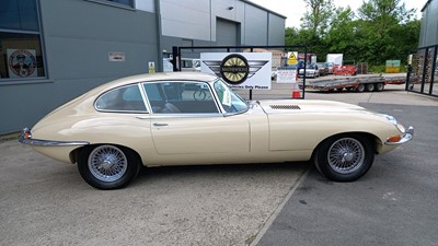 Lot 266 - 1967 JAGUAR E TYPE