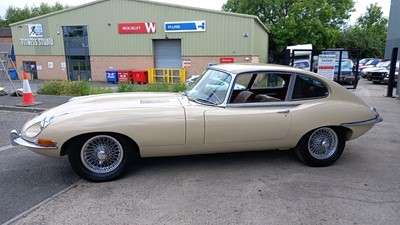 Lot 266 - 1967 JAGUAR E TYPE