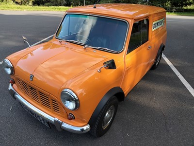 Lot 383 - 1961 AUSTIN MINI 850 VAN