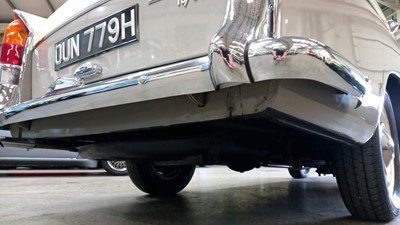 Lot 384 - 1969 WOLSELEY 16/60