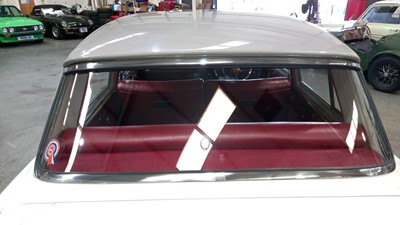 Lot 384 - 1969 WOLSELEY 16/60