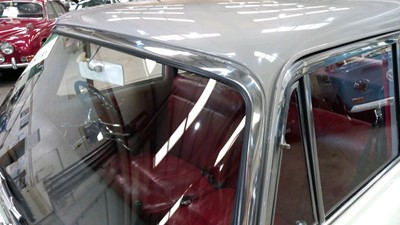 Lot 384 - 1969 WOLSELEY 16/60