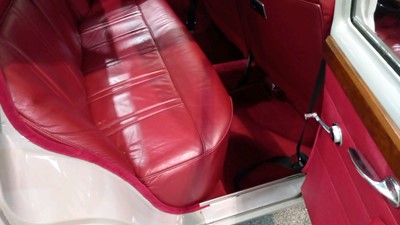 Lot 384 - 1969 WOLSELEY 16/60