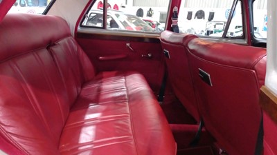 Lot 384 - 1969 WOLSELEY 16/60