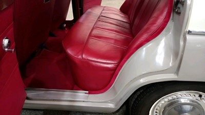 Lot 384 - 1969 WOLSELEY 16/60