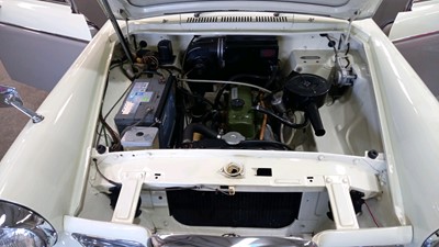 Lot 384 - 1969 WOLSELEY 16/60