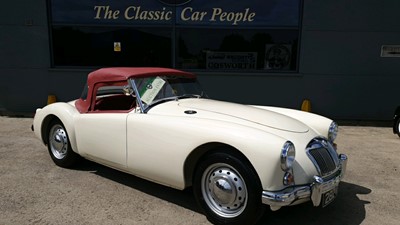 Lot 443 - 1961 MG A ROADSTER