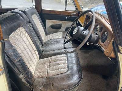 Lot 3 - 1956 ARMSTRONG SIDDELEY SAPPHIRE